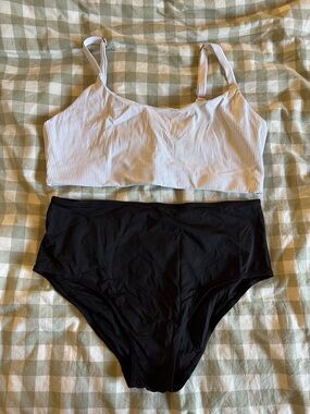 Andie Bikini, Black and White Ribbed